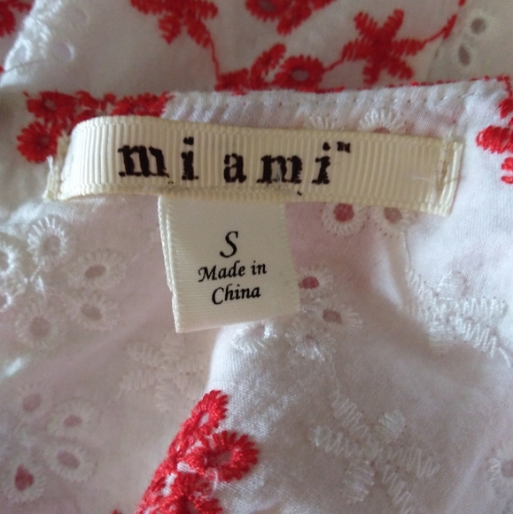 Miami Summer Eyelet Lace Dress - Picture 7 of 8
